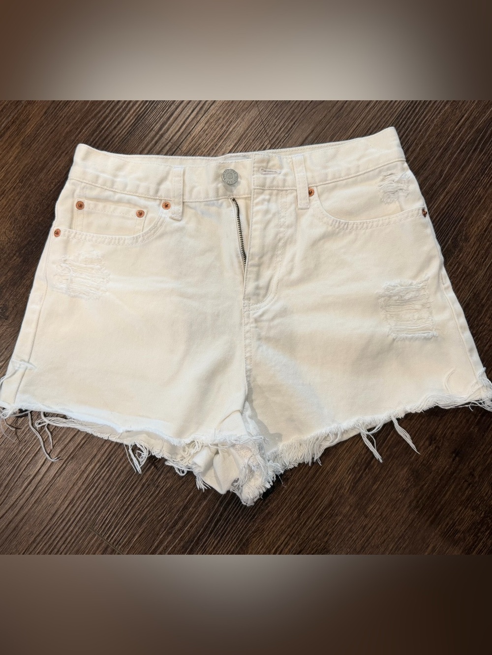 BDG Urban Outfitters Pelmet white jean shorts